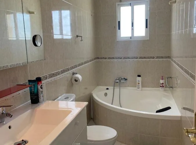 Chalet Con Vista Para Salinas Y Piscina Privada Holiday home *