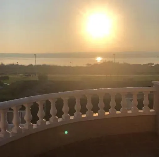 Chalet Con Vista Para Salinas Y Piscina Privada *