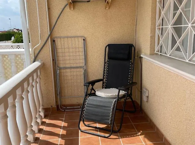 Chalet Con Vista Para Salinas Y Piscina Privada